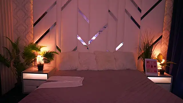 Snapshot of MollyyMayy chatting on 12, 1, 2026 MollyyMayy online show from 12, 1, 2026