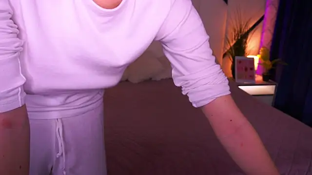 Snapshot of MollyyMayy chatting on 13, 1, 2026 MollyyMayy online show from 13, 1, 2026