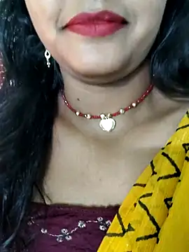 Snapshot of Sweet_Couple_01 chatting on 20, 12, 2025 Sweet Couple 01 online show from 20, 12, 2025