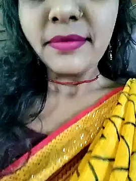 Snapshot of Sweet_Couple_01 chatting on 23, 12, 2025 Sweet Couple 01 online show from 23, 12, 2025