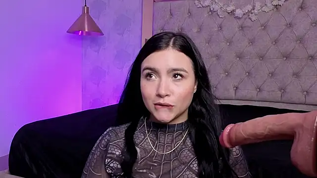 Snapshot of kylie_river chatting on 19, 4, 2026 kylie river online show from 19, 4, 2026