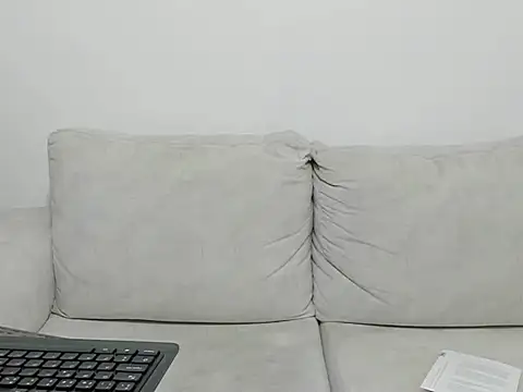 Aurora and the beast online show from 20, 12, 2025