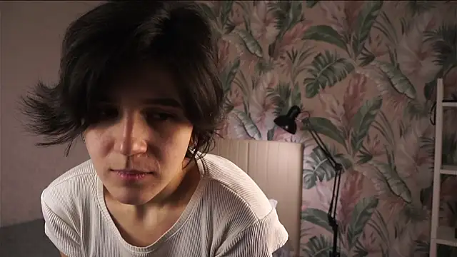 TriciaDuka online show from 16, 12, 2025