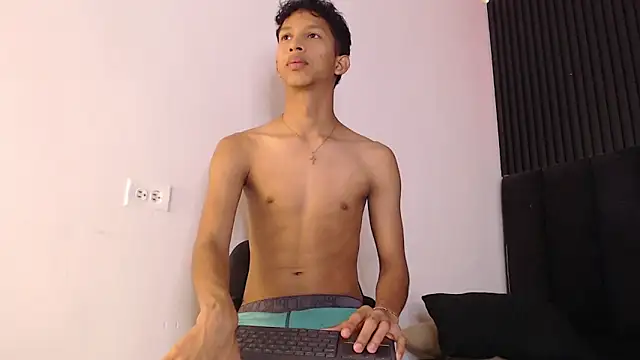 Snapshot of SmoothAlpha_ chatting on 12, 2, 2026 SmoothAlpha online show from 12, 2, 2026