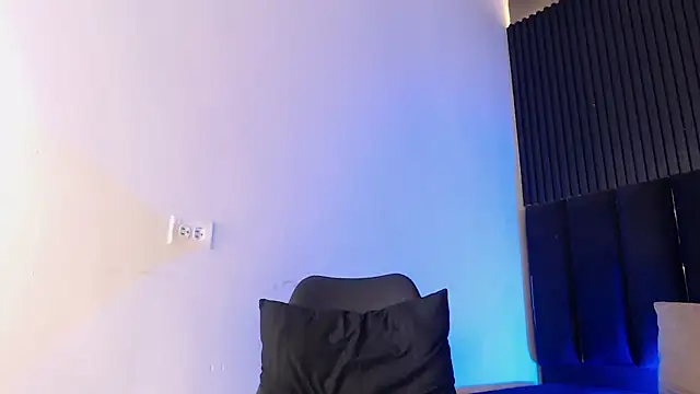 Snapshot of SmoothAlpha_ chatting on 23, 2, 2026 SmoothAlpha online show from 23, 2, 2026