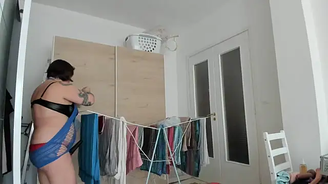 tantriquegirl06 online show from 29, 4, 2026