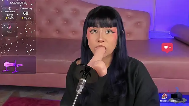 Lia Kitten2 online show from 13, 1, 2026