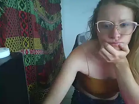 arianna blonde online show from 1, 3, 2026