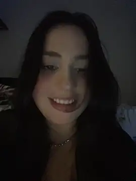 pudizinhaa  online show from 8, 4, 2026