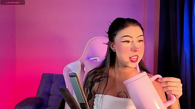 Snapshot of sharonbone chatting on 28, 2, 2026 sharonbone online show from 28, 2, 2026