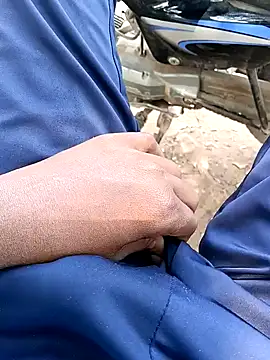 loki-king-143 online show from 27, 2, 2026