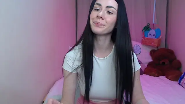 Snapshot of MilaSecret55 chatting on 4, 4, 2026 MilaSecret55 online show from 4, 4, 2026