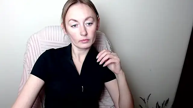 LiaSeass  online show from 14, 1, 2026