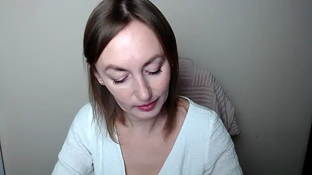 LiaSeass  online show from 14, 2, 2026