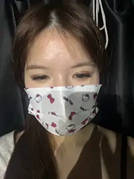 Snapshot of Momochen8839 chatting on 9, 3, 2026 Momochen8839 online show from 9, 3, 2026