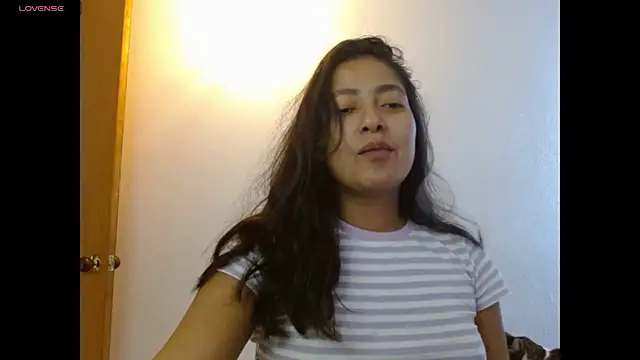 Snapshot of NovahPerotti chatting on 29, 5, 2026 NovahPerotti online show from 29, 5, 2026