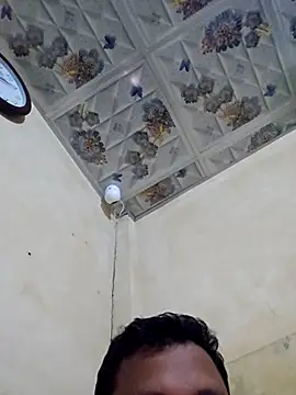 Snapshot of SHARIF12123 chatting on 20, 12, 2025 SHARIF12123 online show from 20, 12, 2025