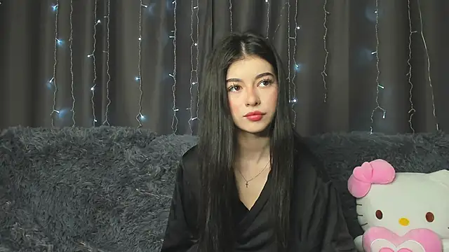 LisaColee online show from 15, 6, 2026