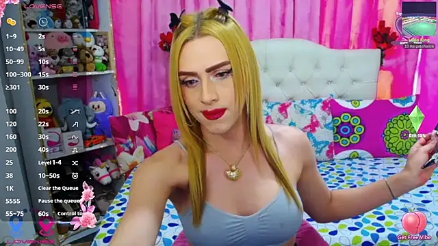 Snapshot of golden_girl01 chatting on 23, 4, 2026 golden girl01 online show from 23, 4, 2026