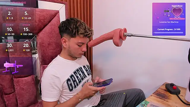 Snapshot of thiago_duval chatting on 19, 12, 2025 thiago duval online show from 19, 12, 2025