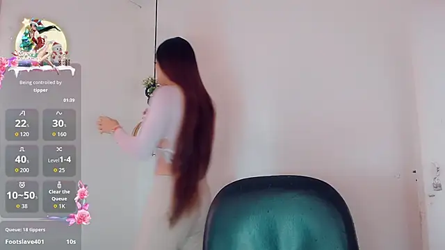 Snapshot of alisson_mantiel- chatting on 18, 12, 2025 alisson mantiel- online show from 18, 12, 2025