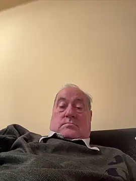 Snapshot of csikar chatting on 3, 5, 2026 csikar online show from 3, 5, 2026