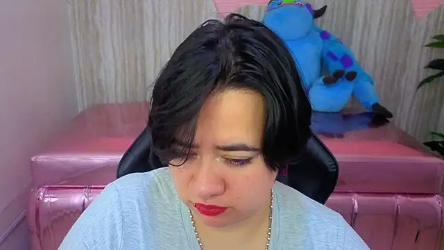 Snapshot of samythomas_t chatting on 12, 2, 2026 samythomas t online show from 12, 2, 2026