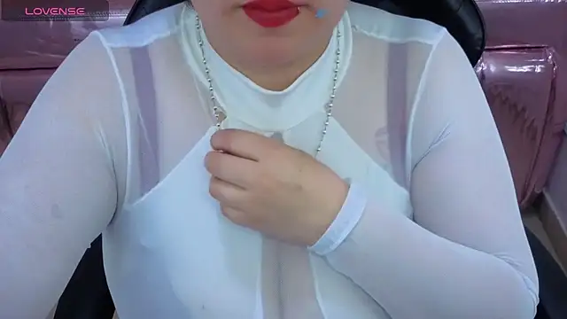 Snapshot of samythomas_t chatting on 25, 2, 2026 samythomas t online show from 25, 2, 2026