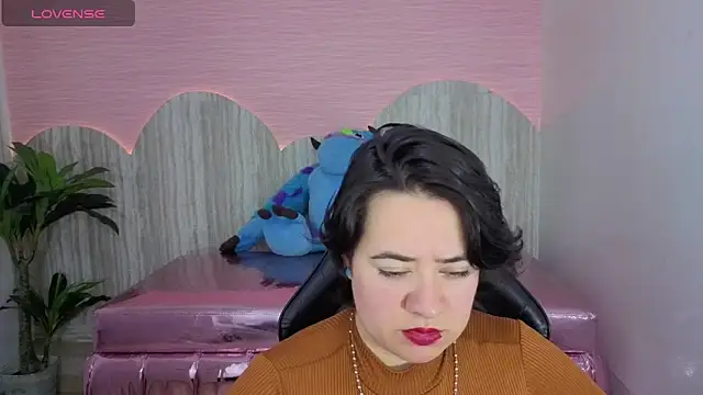 Snapshot of samythomas_t chatting on 27, 2, 2026 samythomas t online show from 27, 2, 2026