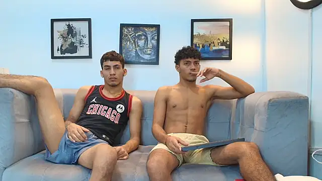 Snapshot of DIAMOND_BLACKS chatting on 11, 2, 2026 DIAMOND BLACKS online show from 11, 2, 2026