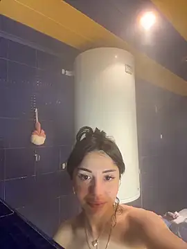 Snapshot of SilkyMira chatting on 26, 2, 2026 SilkyMira online show from 26, 2, 2026