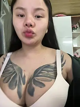 Snapshot of leo-kitty chatting on 9, 2, 2026 leo-kitty online show from 9, 2, 2026