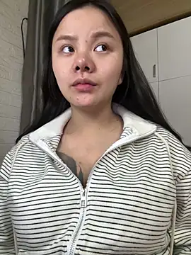 Snapshot of leo-kitty chatting on 15, 2, 2026 leo-kitty online show from 15, 2, 2026