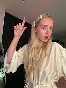 SunnyShiney online show from 2, 4, 2026