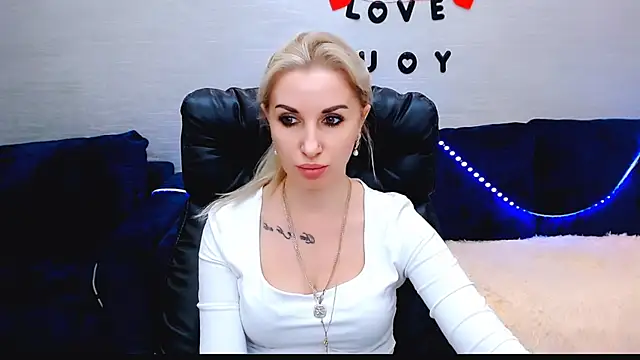 Hanna--Sweet online show from 19, 12, 2025