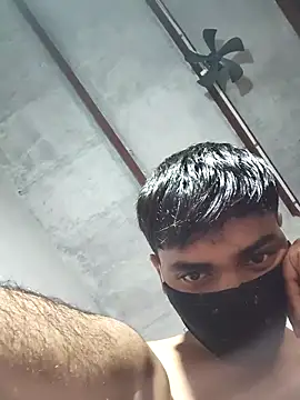 Snapshot of realcouple71 chatting on 20, 12, 2025 realcouple71 online show from 20, 12, 2025