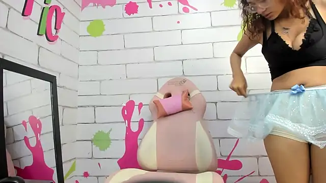 Jadde Greyy  online show from 20, 3, 2026