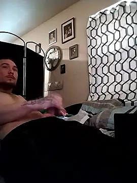 Snapshot of sexywhitedick@xh chatting on 12, 1, 2026 sexywhitedickxh online show from 12, 1, 2026