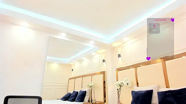 keyla knowles online show from 20, 12, 2025