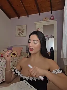 Snapshot of Esmeralda_Rossi chatting on 10, 2, 2026 Esmeralda Rossi online show from 10, 2, 2026