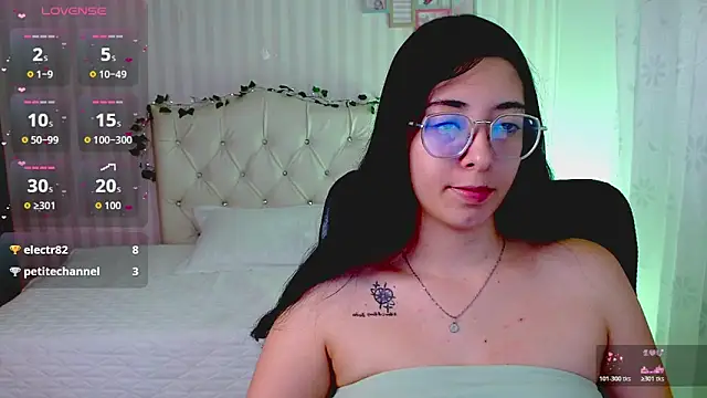 emmalove doll online show from 25, 2, 2026