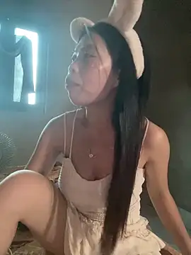 Snapshot of lux-su chatting on 25, 5, 2026 lux-su online show from 25, 5, 2026
