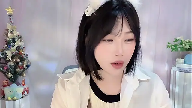 Pinkgirl520 online show from 23, 12, 2025