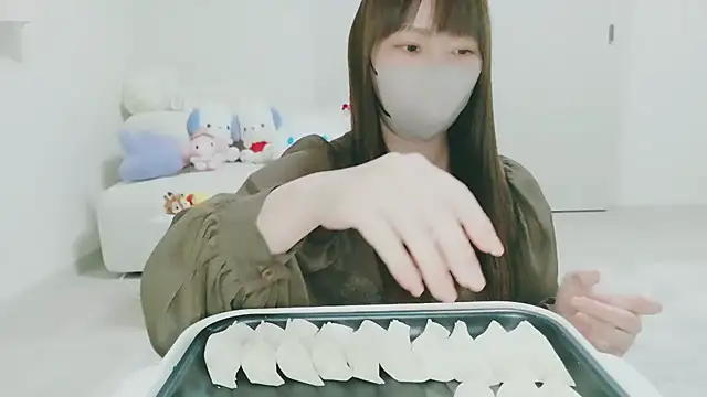 Snapshot of yuyuchan__ chatting on 8, 2, 2026 yuyuchan online show from 8, 2, 2026