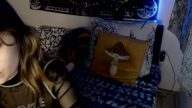 AlienforTwenty online show from 5, 3, 2026