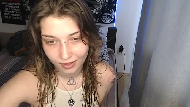 AlienforTwenty online show from 5, 4, 2026