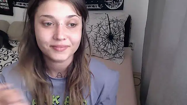 AlienforTwenty online show from 9, 7, 2026