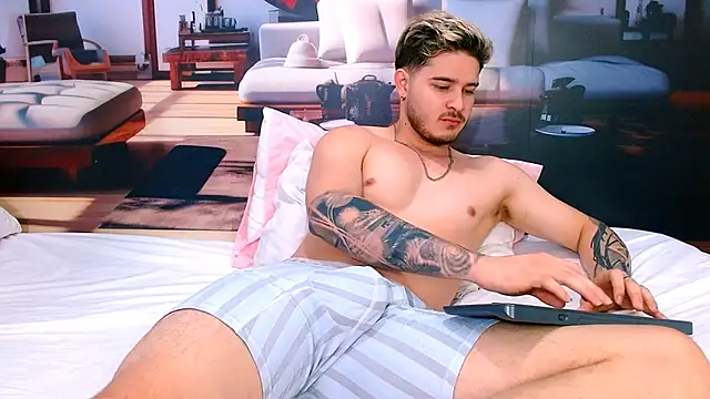 RayanLynxx online show from 13, 1, 2026