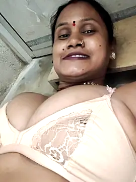 Akanksha soni online show from 5, 4, 2026