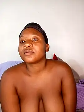 Snapshot of SweetHotPussy_99 chatting on 14, 4, 2026 SweetHotPussy 99 online show from 14, 4, 2026